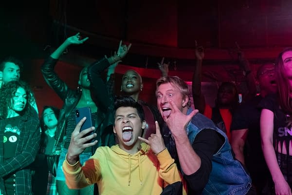 COBRA KAI (L to R) XOLO MARIDUE„A as MIGUEL DIAZ and WILLIAM ZABKA as JOHNNY LAWRENCE of COBRA KAI Cr. CURTIS BONDS BAKER/NETFLIX © 2020