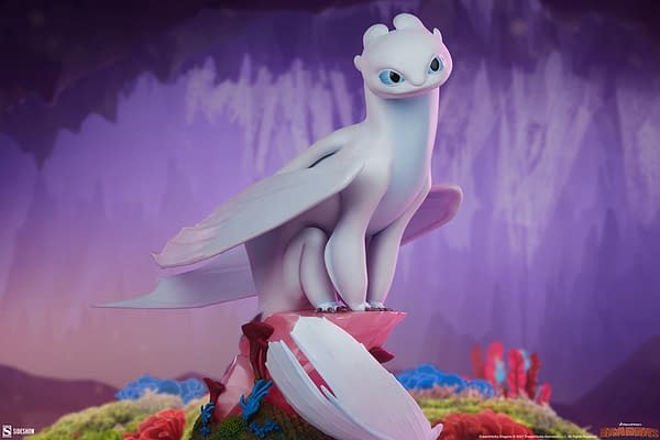 How to Train Your Dragon Light Fury Statue Revealed at Sideshow