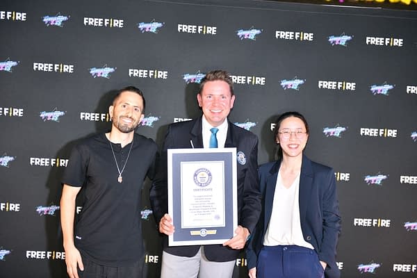 Representatives from all three companies celebrating the World Record, courtesy of Garena.