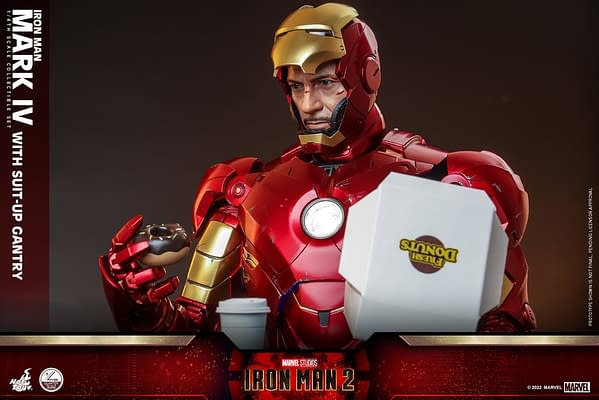 Hot Toys Debuts First 2022 Figure with 1/4th Scale Iron Man 2