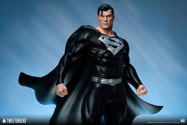 Tweeterhead and Sideshow Debuts Black Suit Superman Statue