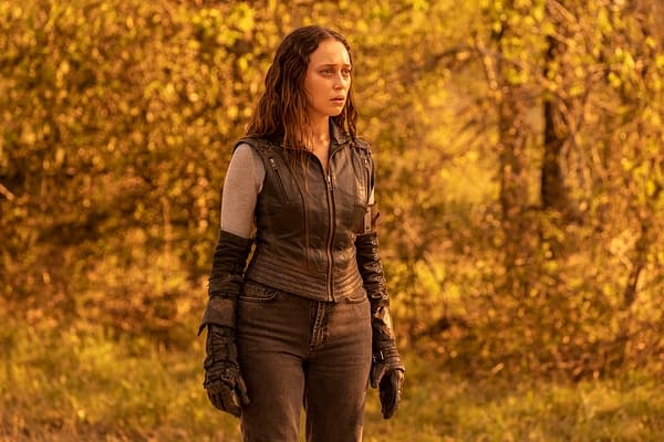 Fear the Walking Dead Season 7 P02 Images Spotlight Heroes &#038; Villains