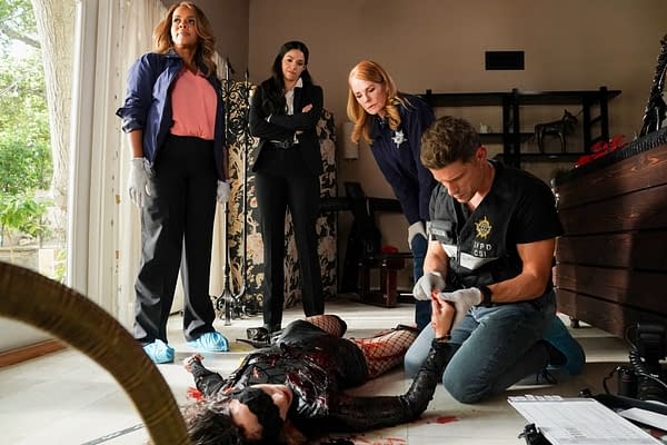 CSI: Vegas S02 Teaser: Marg Helgenberger's Catherine Rejoins The Team