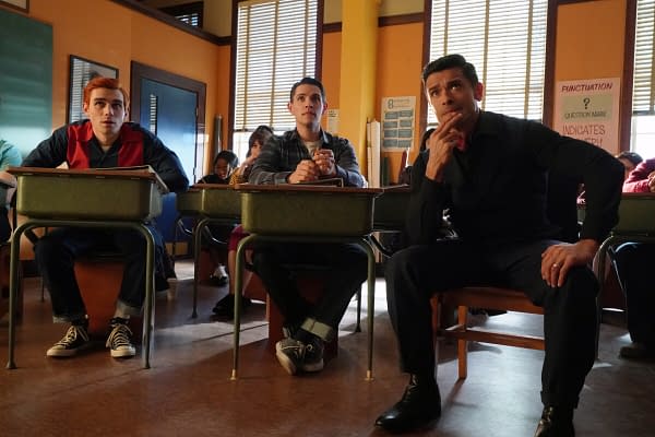 Riverdale S07 Preview: Consuelos Returns, Amick Directs &#038; A Musical!