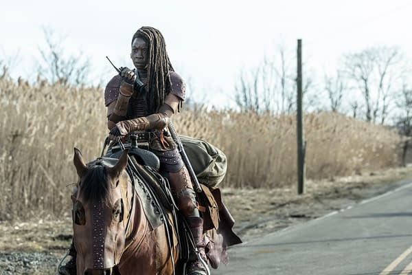 The Walking Dead: The Ones Who Velour? Gurira/Lincoln Prank War Time