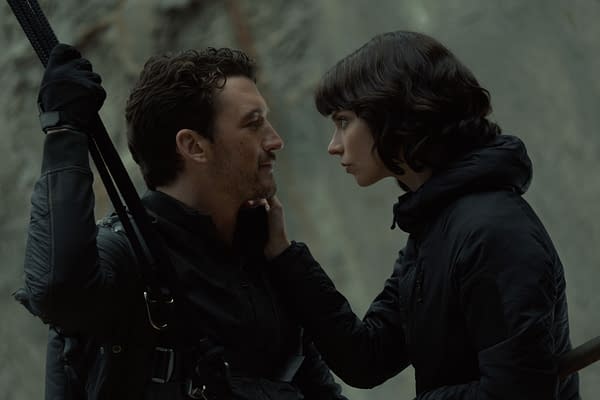 The Gorge Review: A Strange Romance that Outshines the Horror