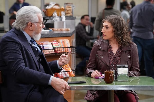 Night Court S03: Melissa Rauch, Mayim Bialik Preview Tonight's Episode