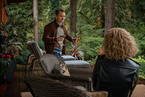 Yellowjackets Star [SPOILER] on [SPOILER] Death; Season 3 Ep. 9 Images