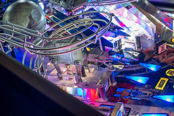 Stern Pinball Reveals Star Wars: Fall Of The Empire
