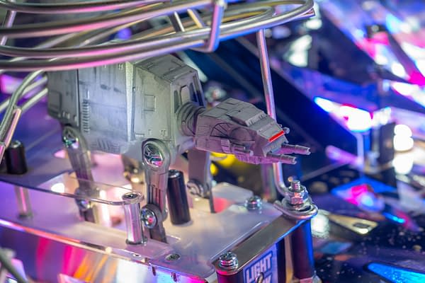Stern Pinball Reveals Star Wars: Fall Of The Empire