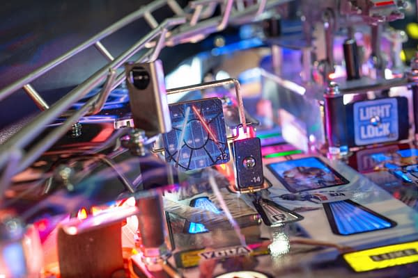 Stern Pinball Reveals Star Wars: Fall Of The Empire