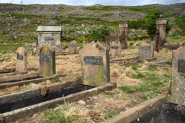 The Traitors Returns Tonight! Your Season 4 Premiere Viewing Guide