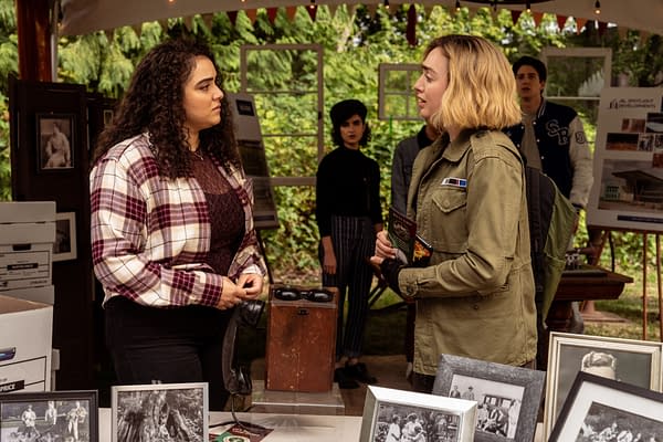 School Spirits S03E05 Exclusive Clip: Xavier Has Advice for Maddie