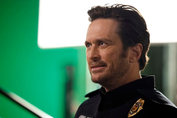 Animal Control S04E09: "Bats & Camels" Preview: Can Frank Win Big?