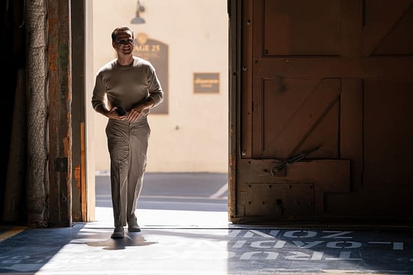 The Comeback S03E05 Preview: Valerie's Got New Showrunner Blues