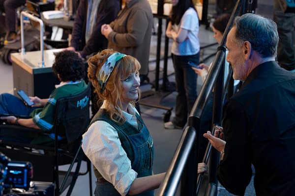 The Comeback S03E05 Preview: Valerie's Got New Showrunner Blues