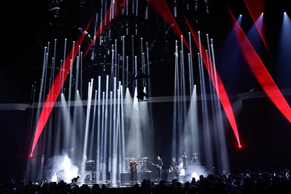 2026 American Music Awards: Billy Idol Rocks Out After Lifetime Honor
