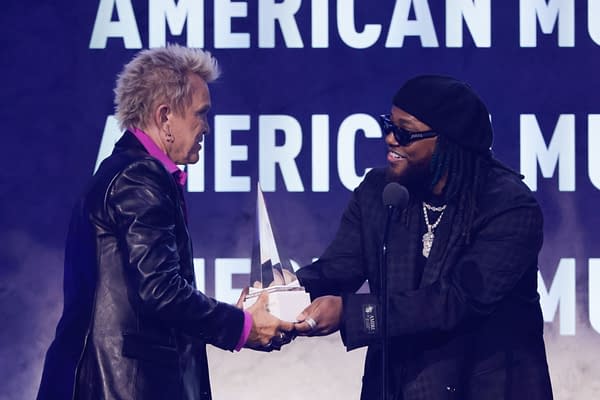 2026 American Music Awards: Watch Billy Idol Rock Out After High Honor