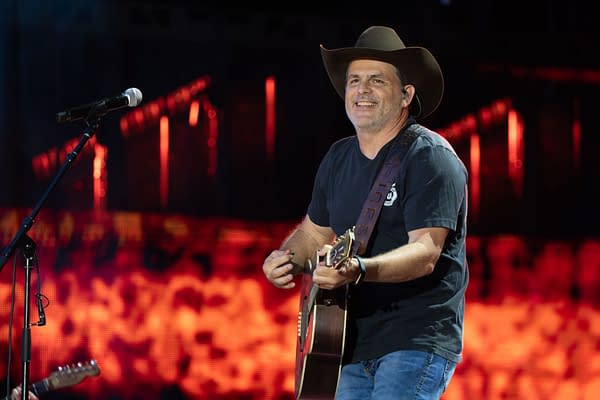 CMA Fest 2026: Our Viewing Guide to Tonight's Big Country Music Event