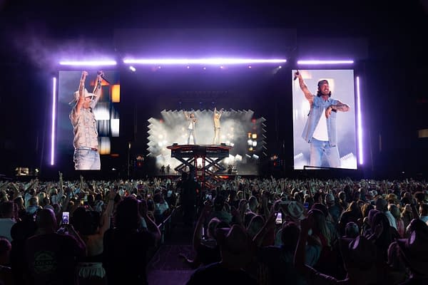 CMA Fest 2026: Our Viewing Guide to Tonight's Big Country Music Event