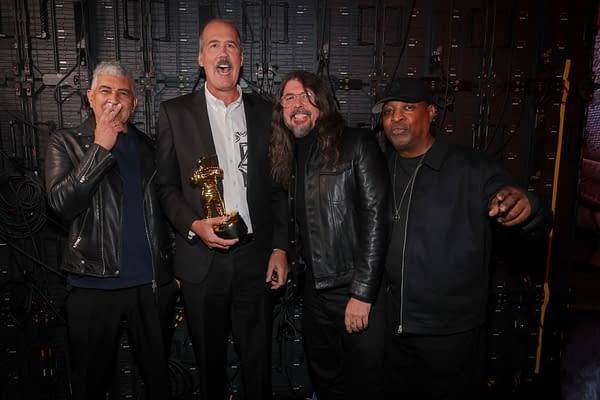 MTV VMAs: Nirvana's Dave Grohl & Krist Novoselic Remember Kurt Cobain
