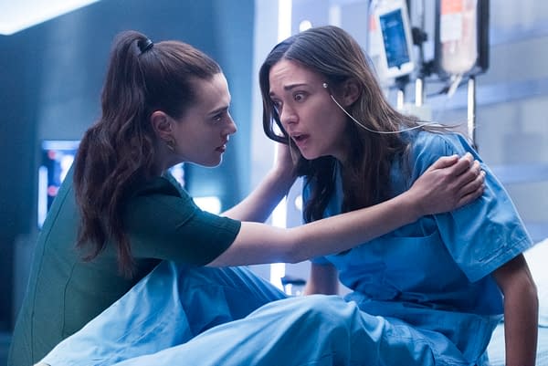 Supergirl Season 3: 14 Photos from 'Of Two Minds'