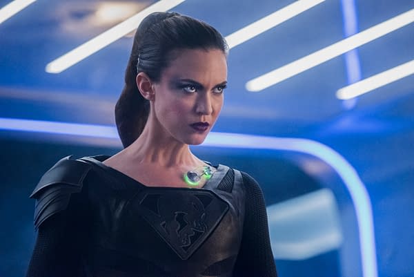 Supergirl Season 3: 16 New Images from 'The Fanatical'