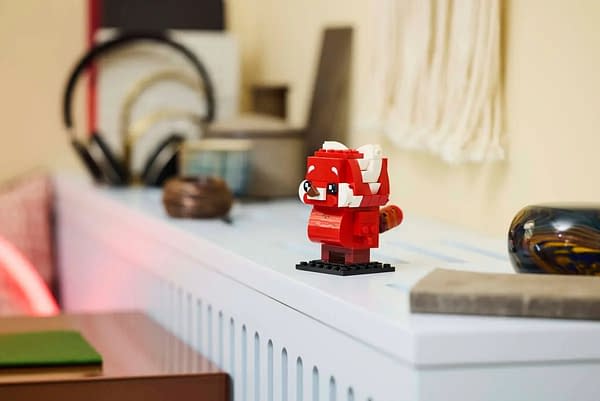 Mei Fluffs Up at LEGO and Their New Turning Red BrickHeadz Set 