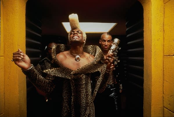 The Fifth Element Is Returning To Theaters This Month