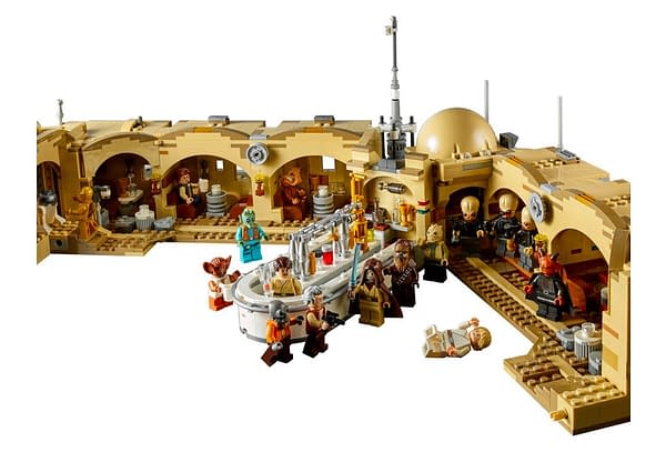 Star Wars Fans Can Build Mos Eisley Cantina with LEGO