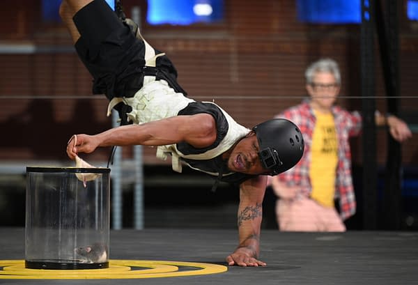 Fear Factor: House of Fear S01E08 Exclusive Clip: Johnny's Head Games