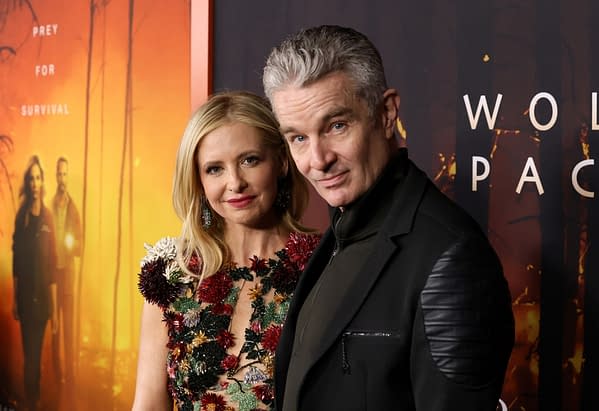 Gellar, Marsters Hold Buffy/Spike Reunion at Wolf Pack Red Carpet