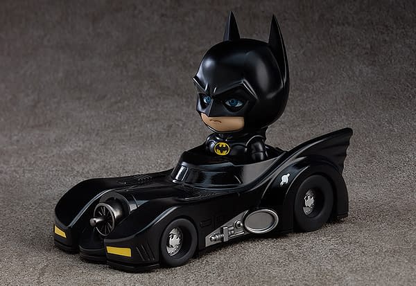 Batman 1989 and the Batmobile Drive On In To Good Smile