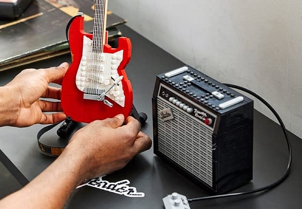 LEGO Reveals Ideas 1970 Fender Stratocaster Mini-Replica Set