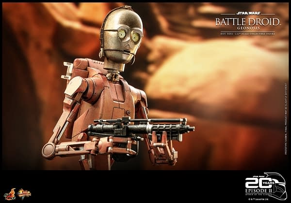 Star Wars Battle of Geonosis Battle Droid Deploys at Hot Toys