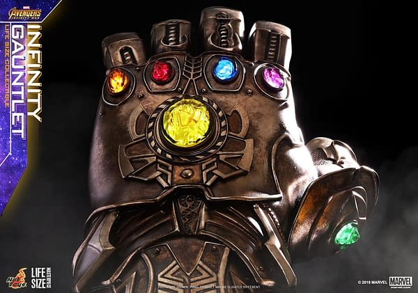 Hot Toys Reveals Its Version of the Infinity Gauntlet