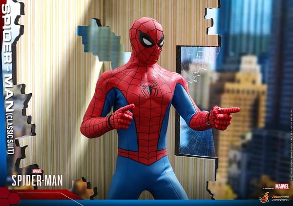 Spider-Mans Dons His Classic Suit with New Hot Toys Figure