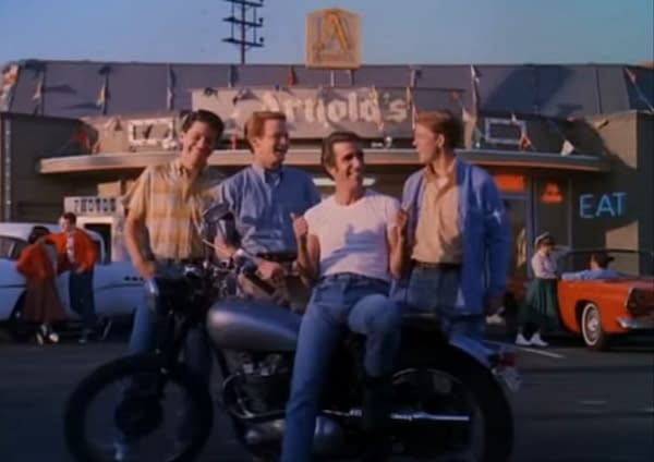 Happy Days Cast Keep a Text Thread Discussing All But One Topic