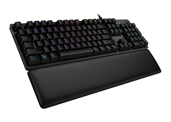 Simplified Mechanics: We Review Logitech's 513 Carbon Gaming Keyboard