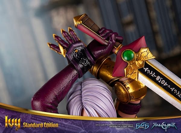 Ivy from Soulcalibur II Is Ready to Fight with First 4 Figures Statue