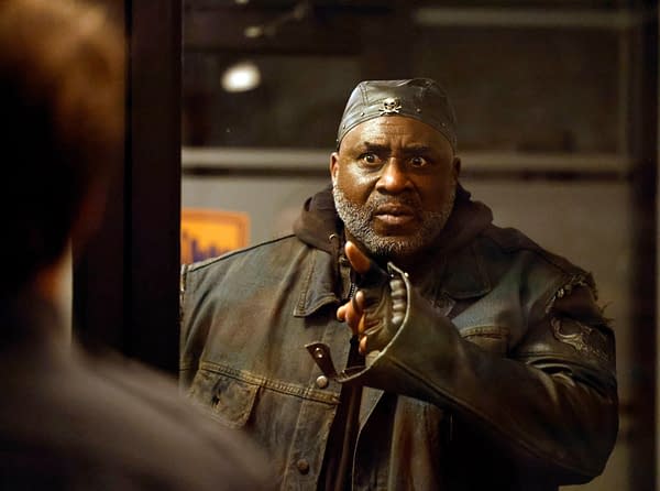Animal Control S04E09: "Bats & Camels" Preview: Can Frank Win Big?
