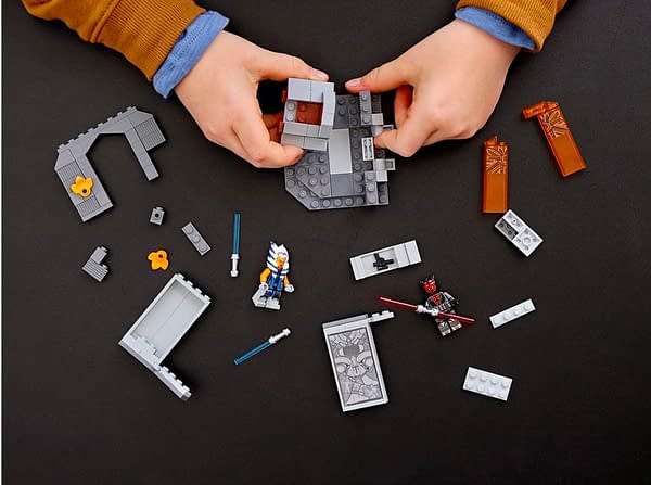 Darth Maul Fights Ahsoka Tano In New Star Wars LEGO Set