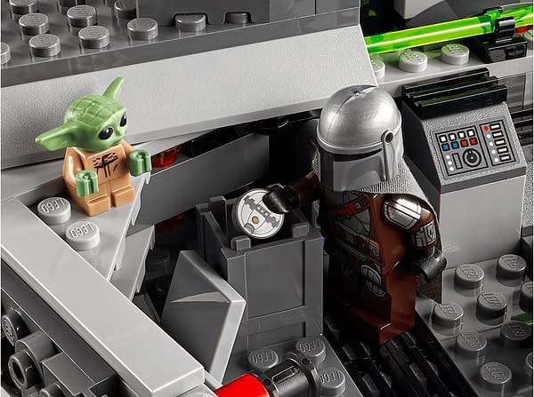 Relive The Mandalorian Season 2 Finale With LEGO's Newest Set