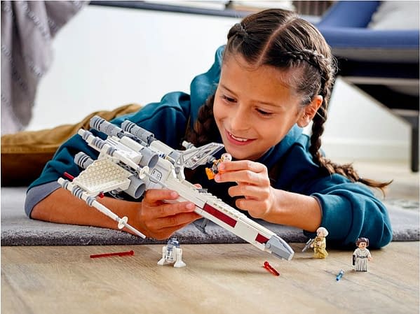 Takes To The Skies with New LEGO Star Wars Star Fighter Sets