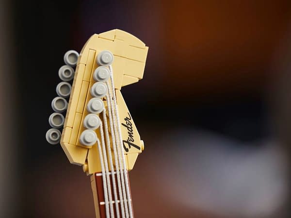 LEGO Reveals Ideas 1970 Fender Stratocaster Mini-Replica Set