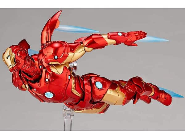 Revoltech Iron Man Figure 9