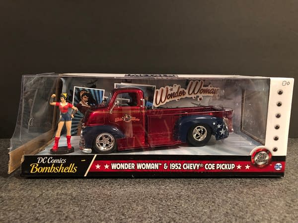 DC Bombshells Jada Toys Hollywood Rides Car Week: Wonder Woman!