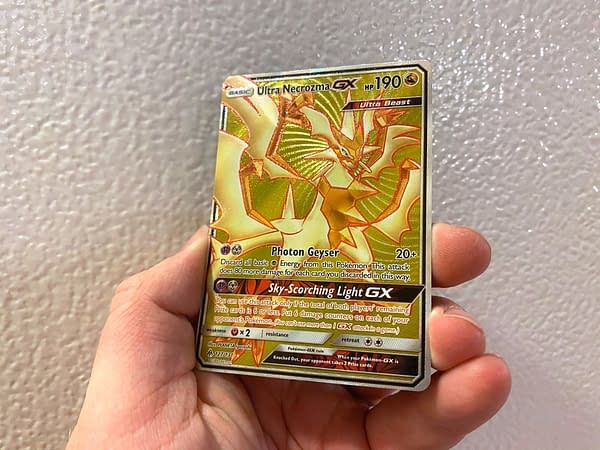 Ultra Beast GX Full Art. Credit: Pokémon TCG.