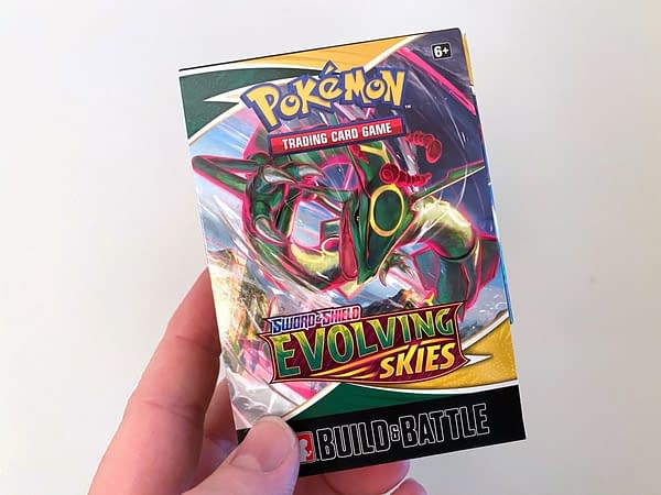 Evolving Skies Build & Battle Box. Credit: Pokémon TCG