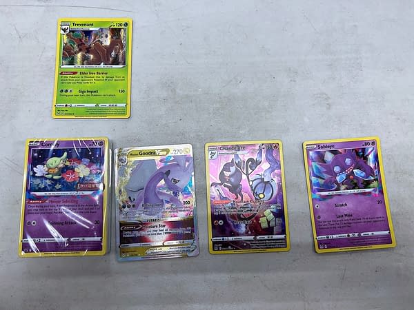 Lost Origin Build & Battle Box and packs pulls. Credit: Pokémon TCG